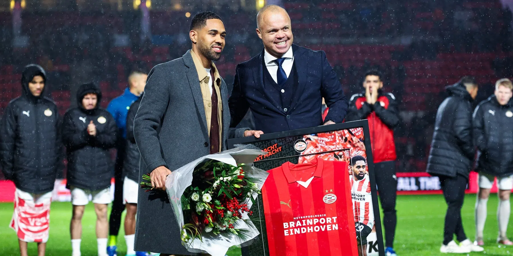 Mwene volgt PSV nog altijd