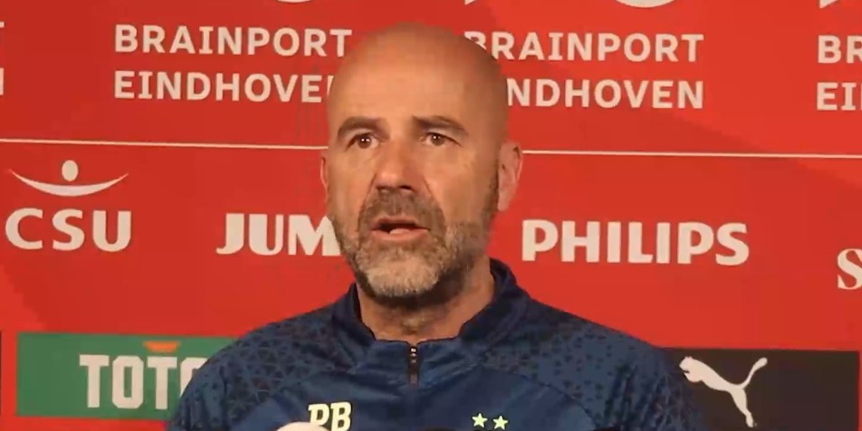 Bosz wordt geraakt door situatie bij Vitesse