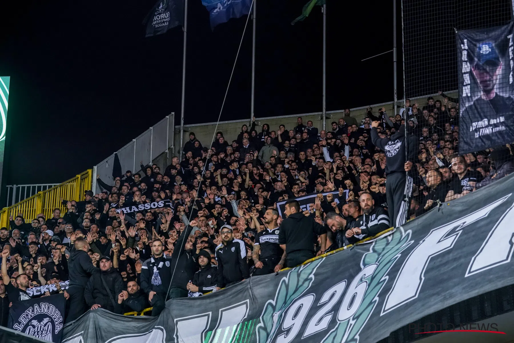 PAOK-fans voelen zich onheus behandeld door de Brugse politie