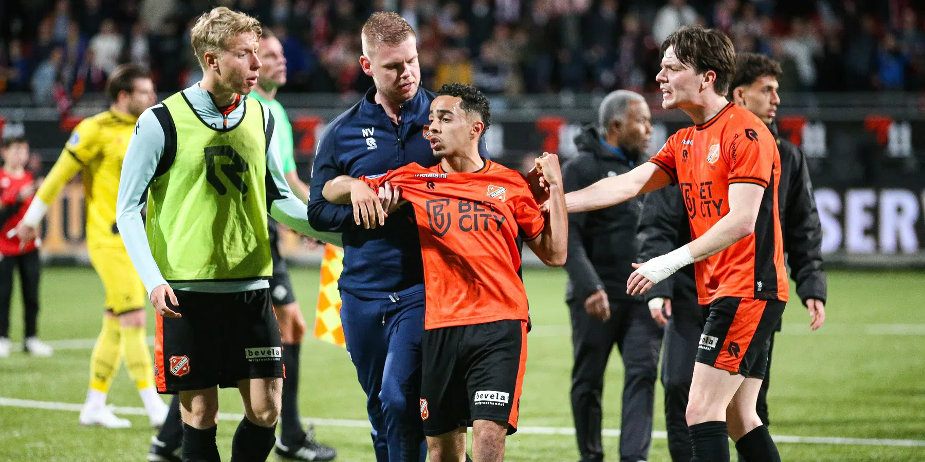 Karim Zegt Sorry Tegen Goudmijn En Maakt Afspraak Bij Sportpsycholoog