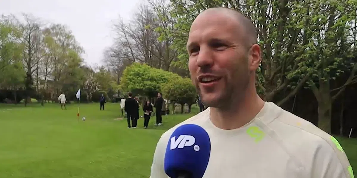 Vlaar hekelt Van Persie en ziet kansen voor Feyenoord: 'Villa niet heel geweldig'