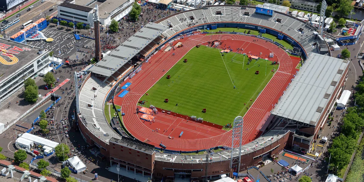 Absolute wereldsterren komen naar Amsterdam, Seedorf hoopt nog op één naam
