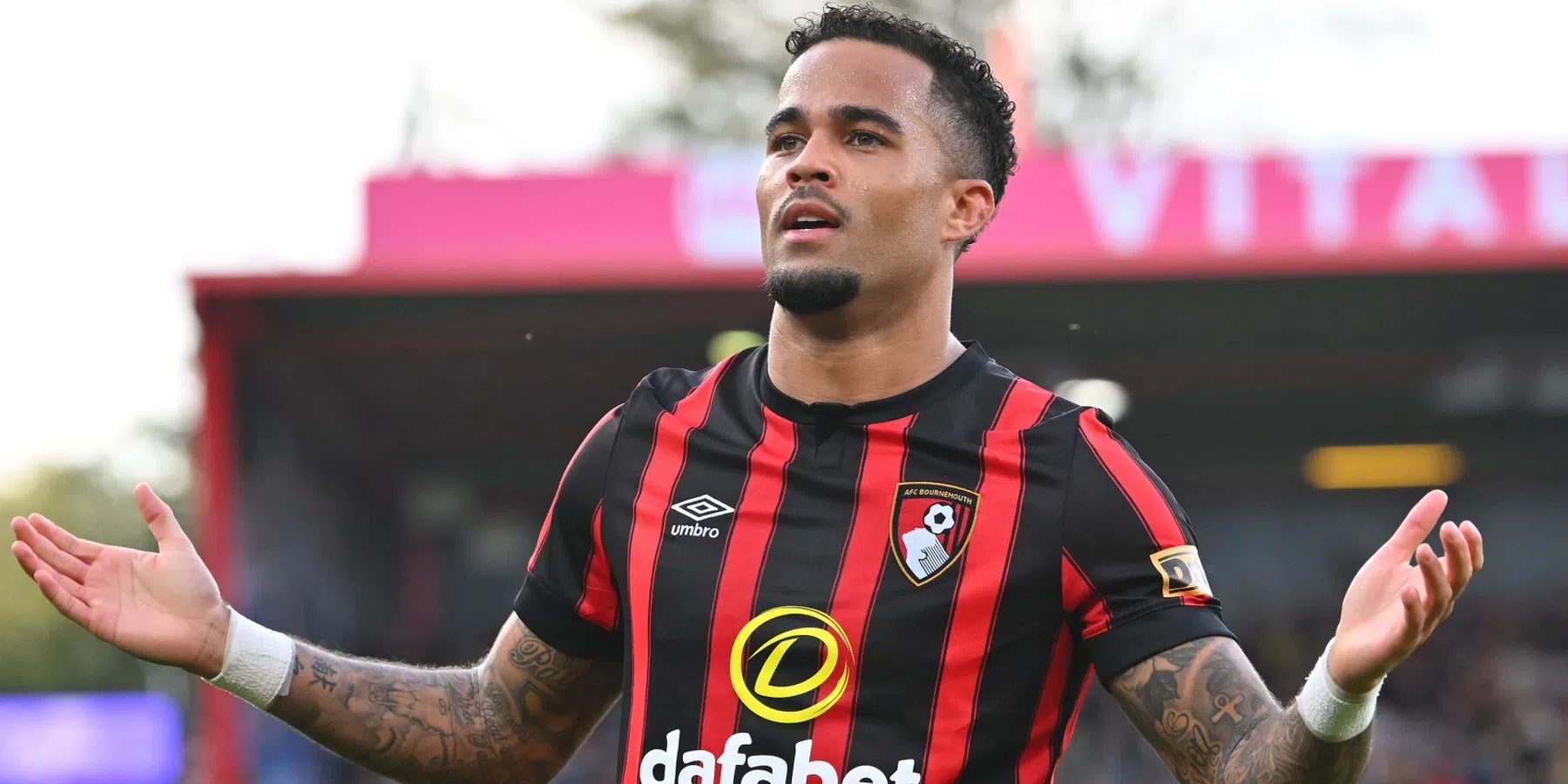 Kluivert krijgt complimenten van Iraola voor goede prestaties bij Bournemouth