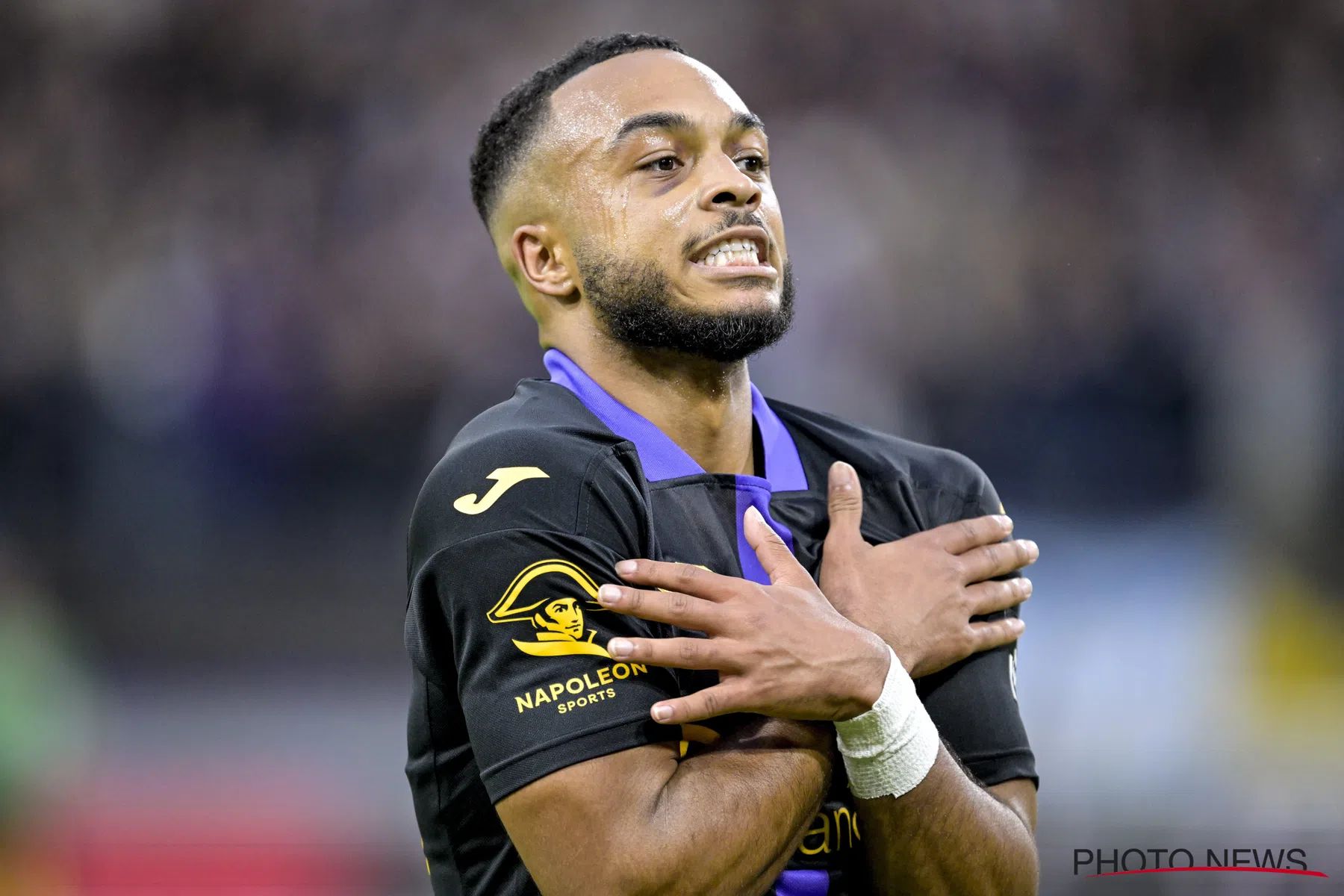 Anderlecht-aanvaller Francis Amuzu spreekt over Jeremy Doku en toekomst