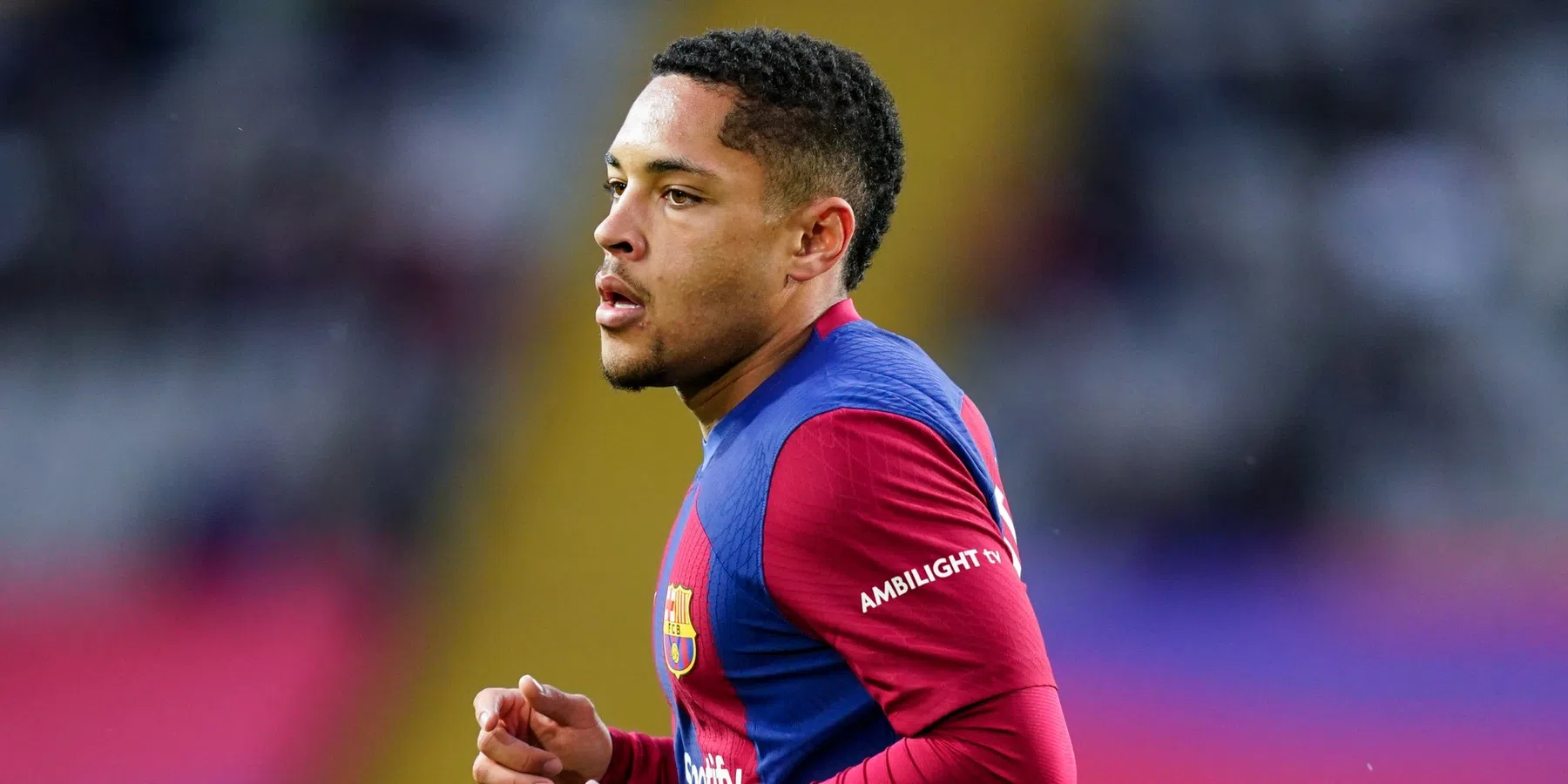 FC Barcelona verhuurt Vitor Roque aan Real Betis