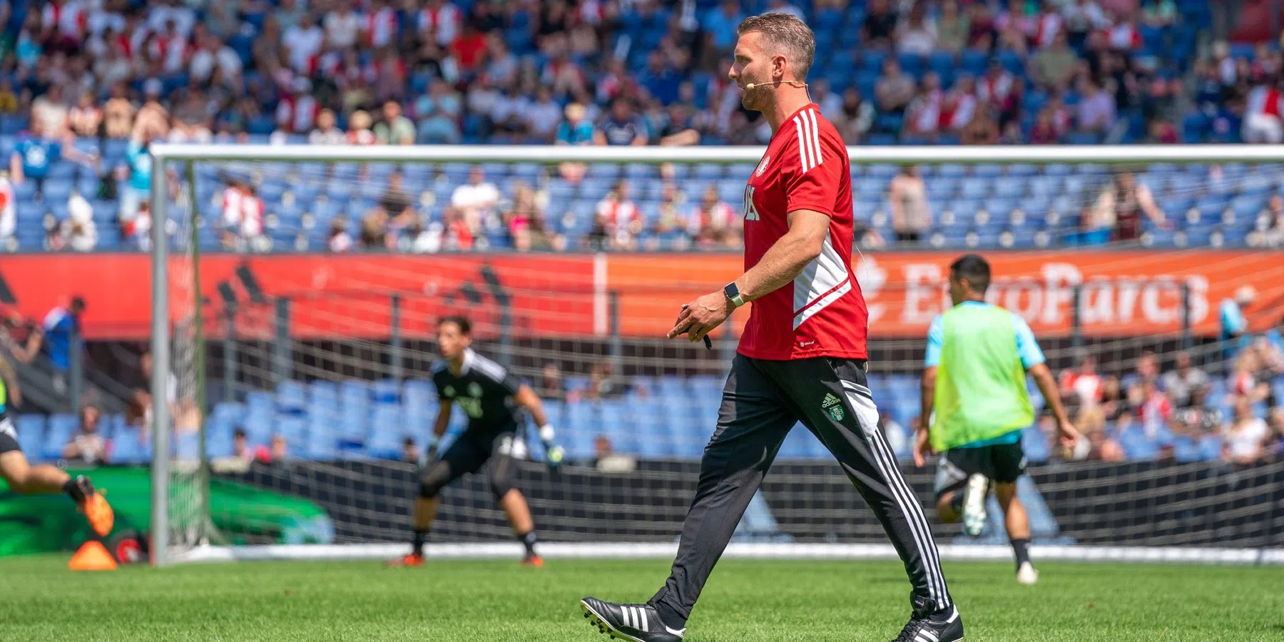 Melvin Boel vertrekt als jeugdtrainer bij Feyenoord