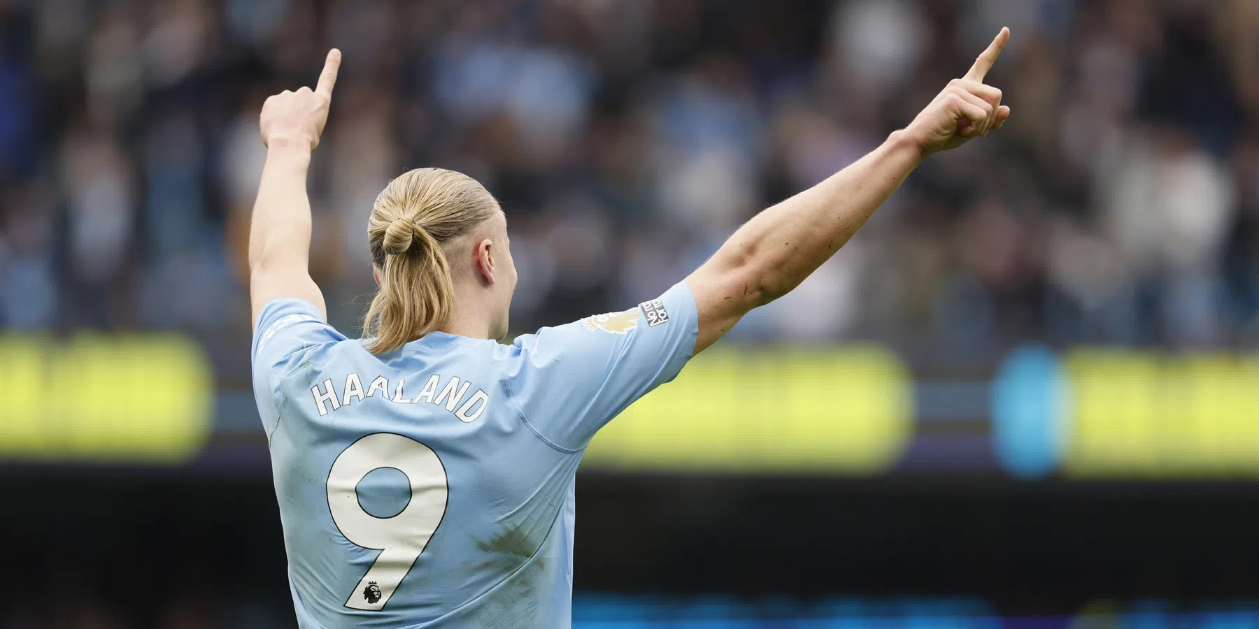 Man City dankt Haaland voor vierklapper en is stap dichter bij titelprolongatie