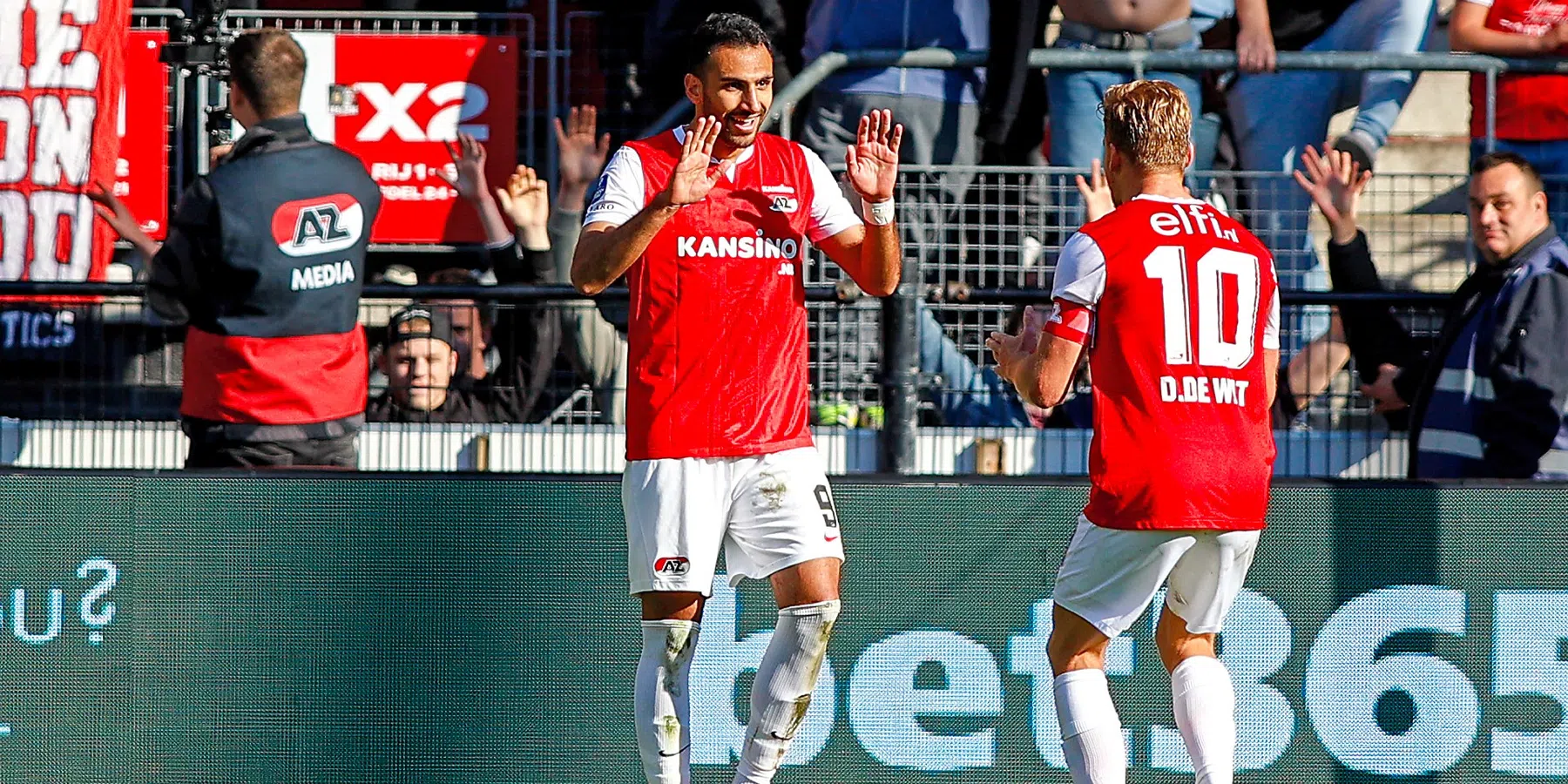 AZ buigt achterstand tegen FC Twente om