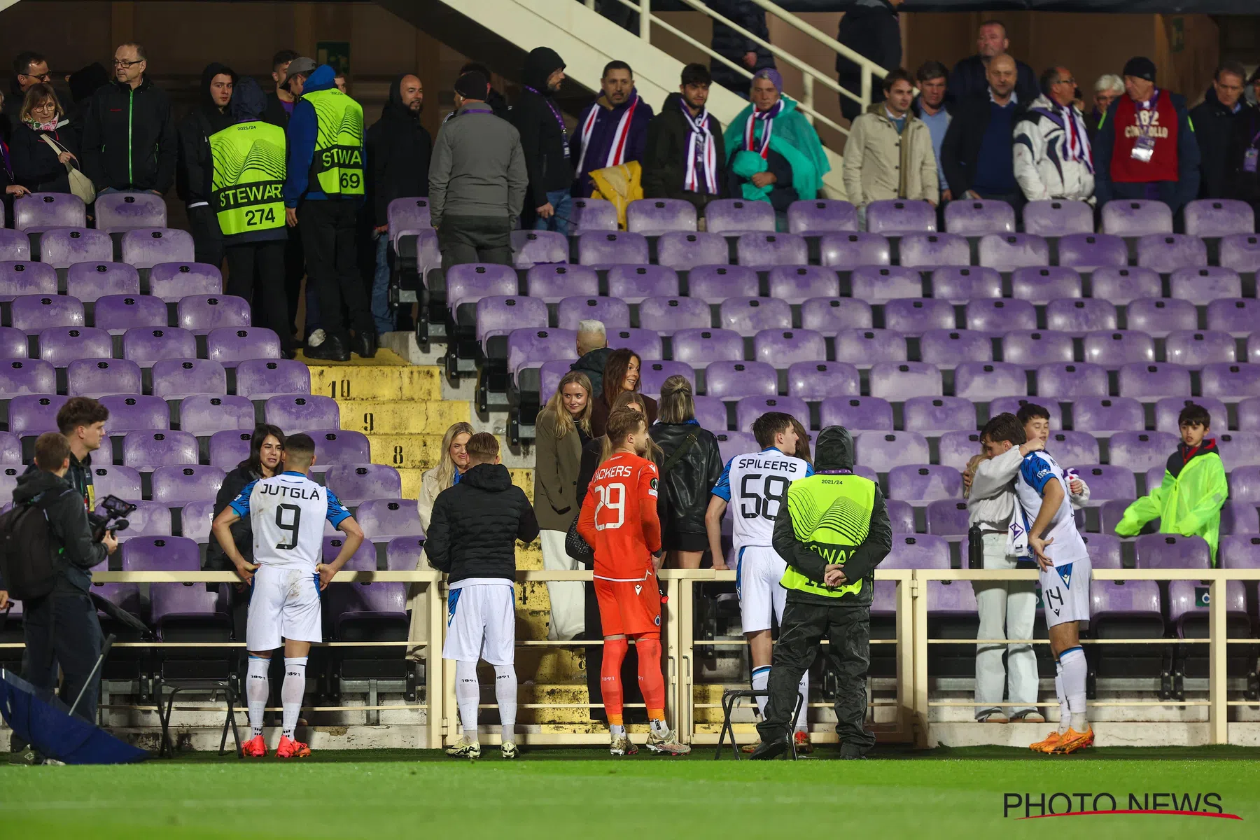 Hayen past strijdplan Club Brugge aan voor Fiorentina: “100% op instellen”