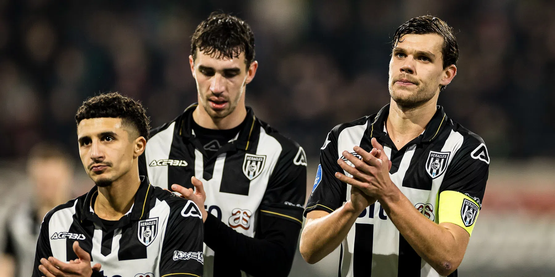 Heracles-fans richten zich Justin Hoogma: "Natuurlijk is dit pijnlijk voor me"