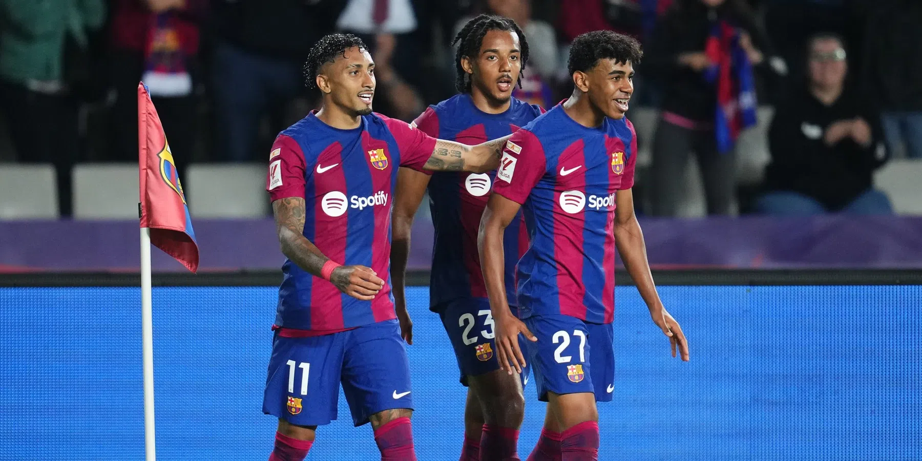 Barcelona neemt tweede plaats over van Girona na nipte zege op Sociedad