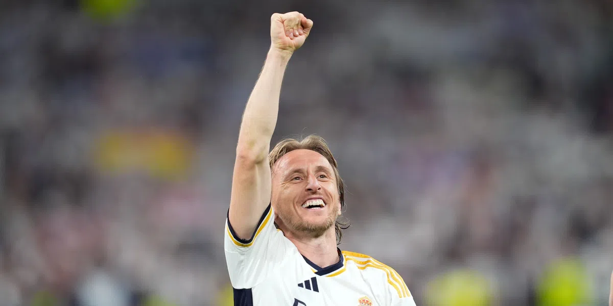 'Groot nieuws uit Spanje: Real Madrid neemt afscheid van Modric, die niet weg wil'