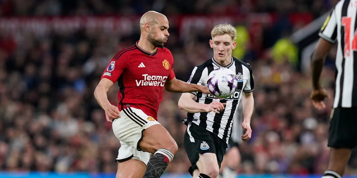Newcastle woedend na verlies bij United: 'Ik zie het nut van de VAR niet in'