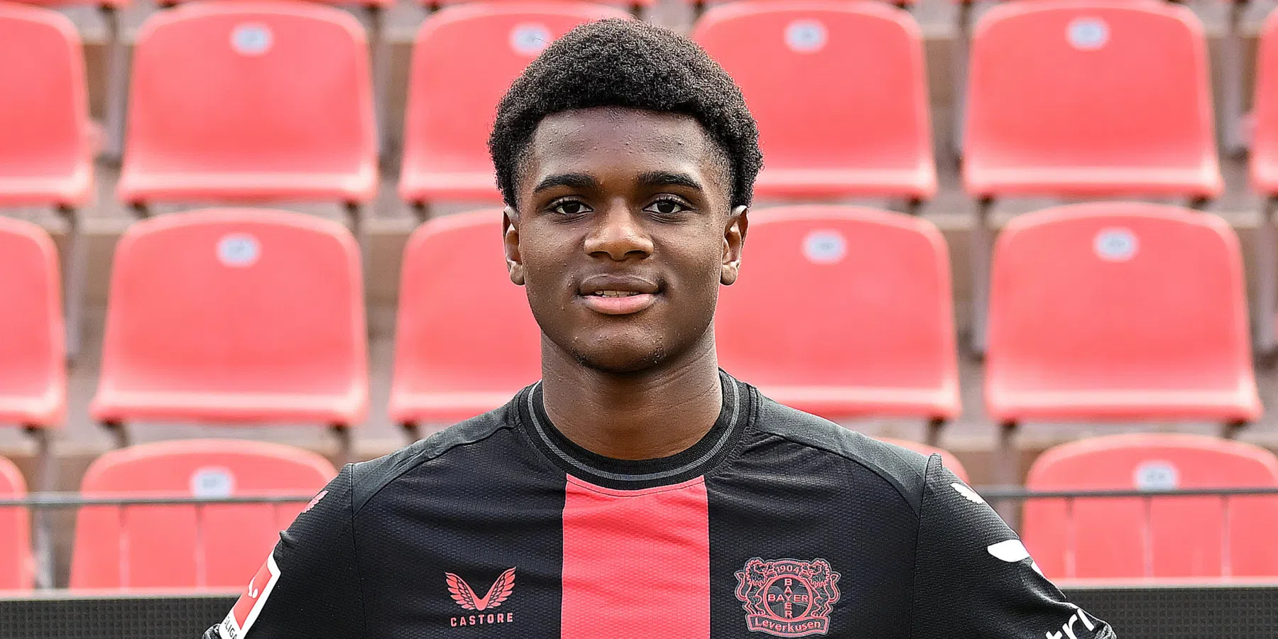 'Belgische top strijdt met PSV om Leverkusen-talent Monamay (ex-Genk)'