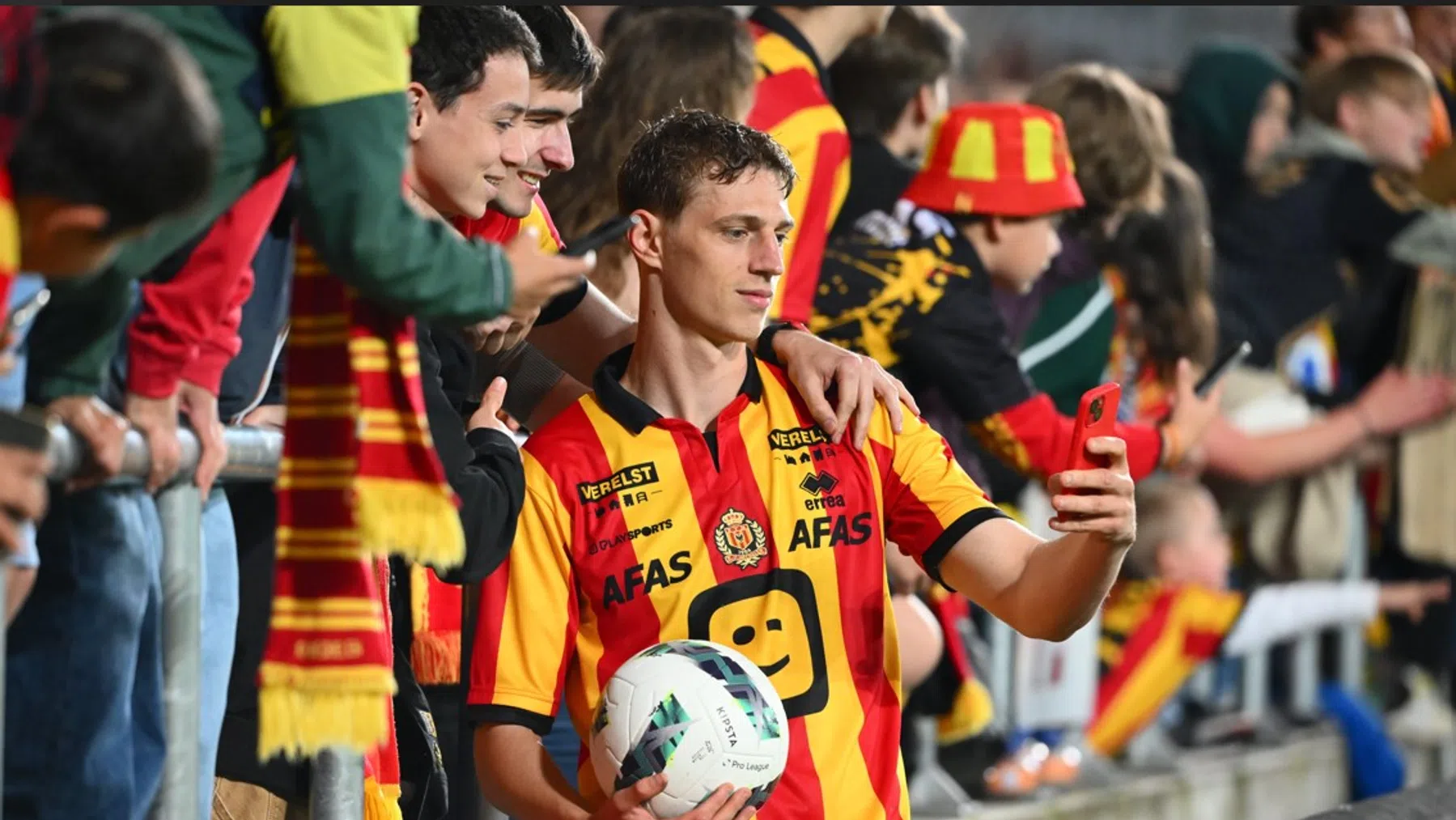 Lion Lauberbach na hattrick in KV Mechelen 3-2 Standard