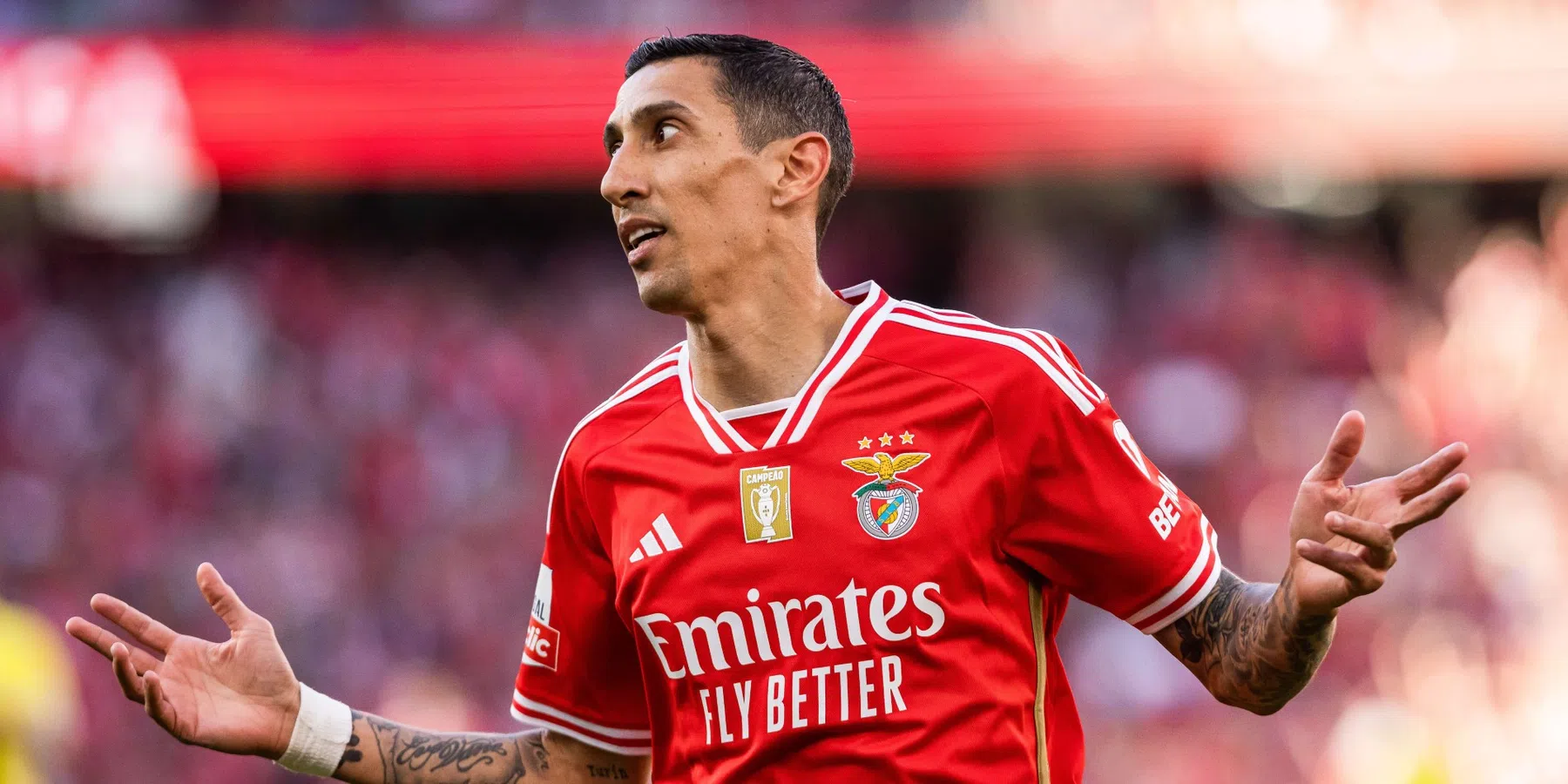 Angel Di Maria tekent kort bij en verlaat Benfica na WK voor clubs