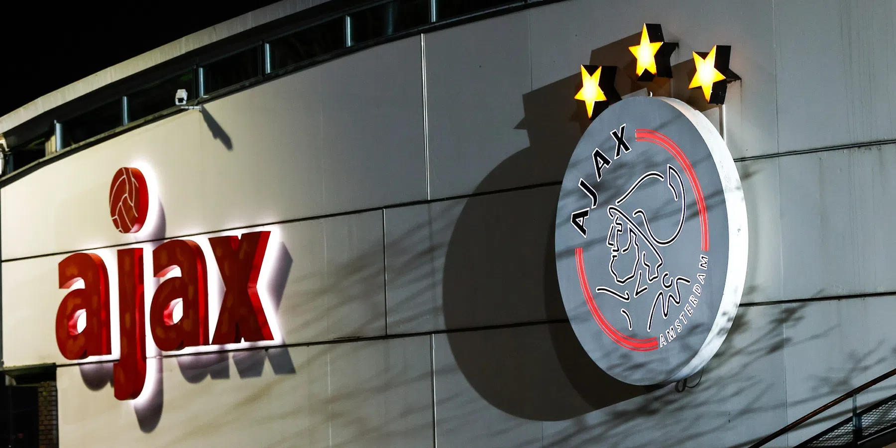 Ajax plukt talent weg bij PSV 