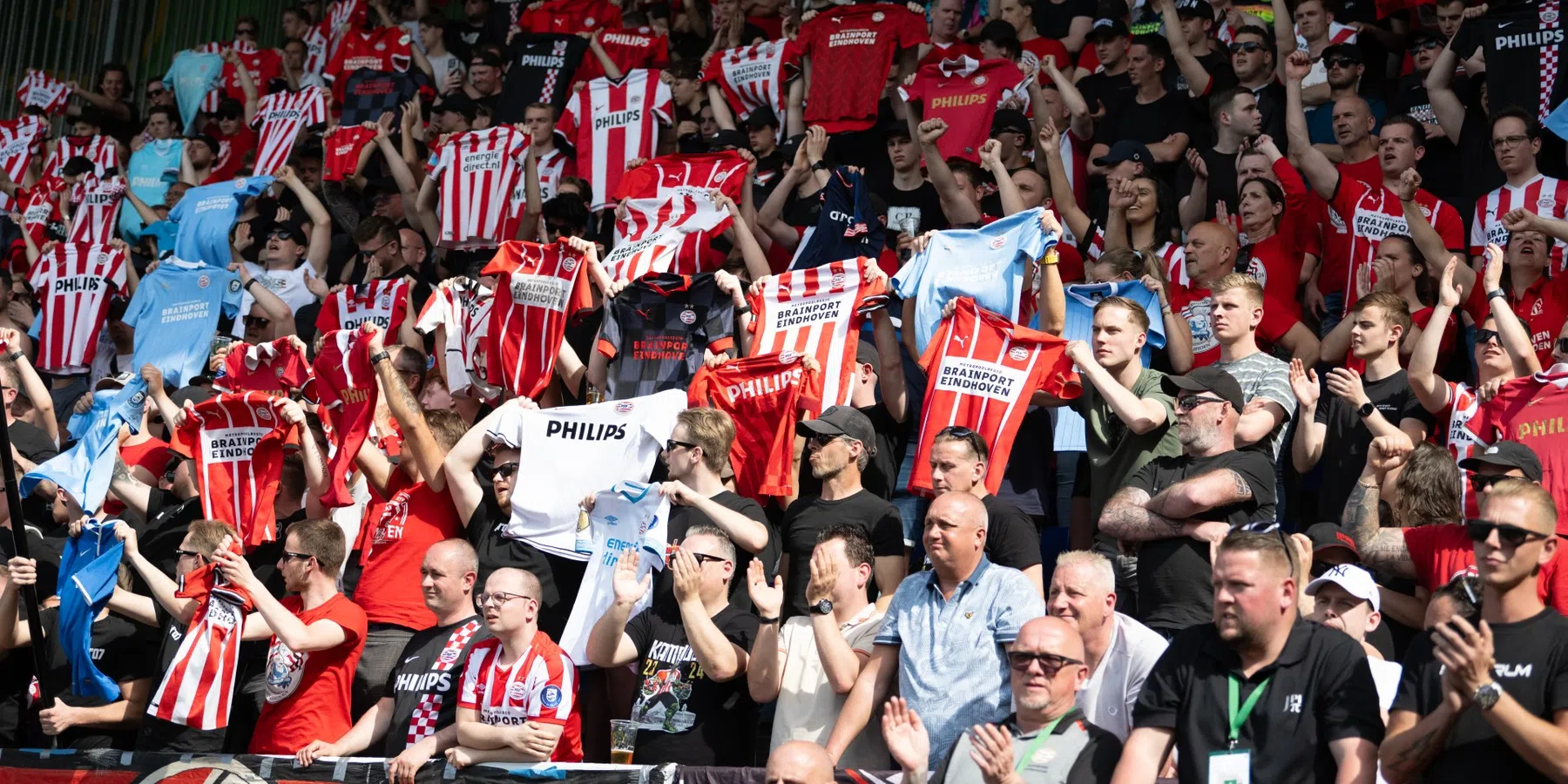 Nieuw PSV-shirt duikt plots op in Rotterdamse winkel