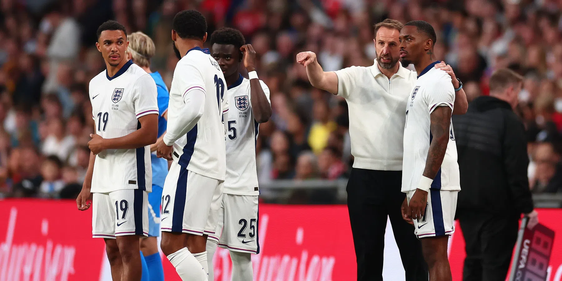 Tabloids schrikken van 'verward' Engeland: 'Vergeet 'football's coming home''
