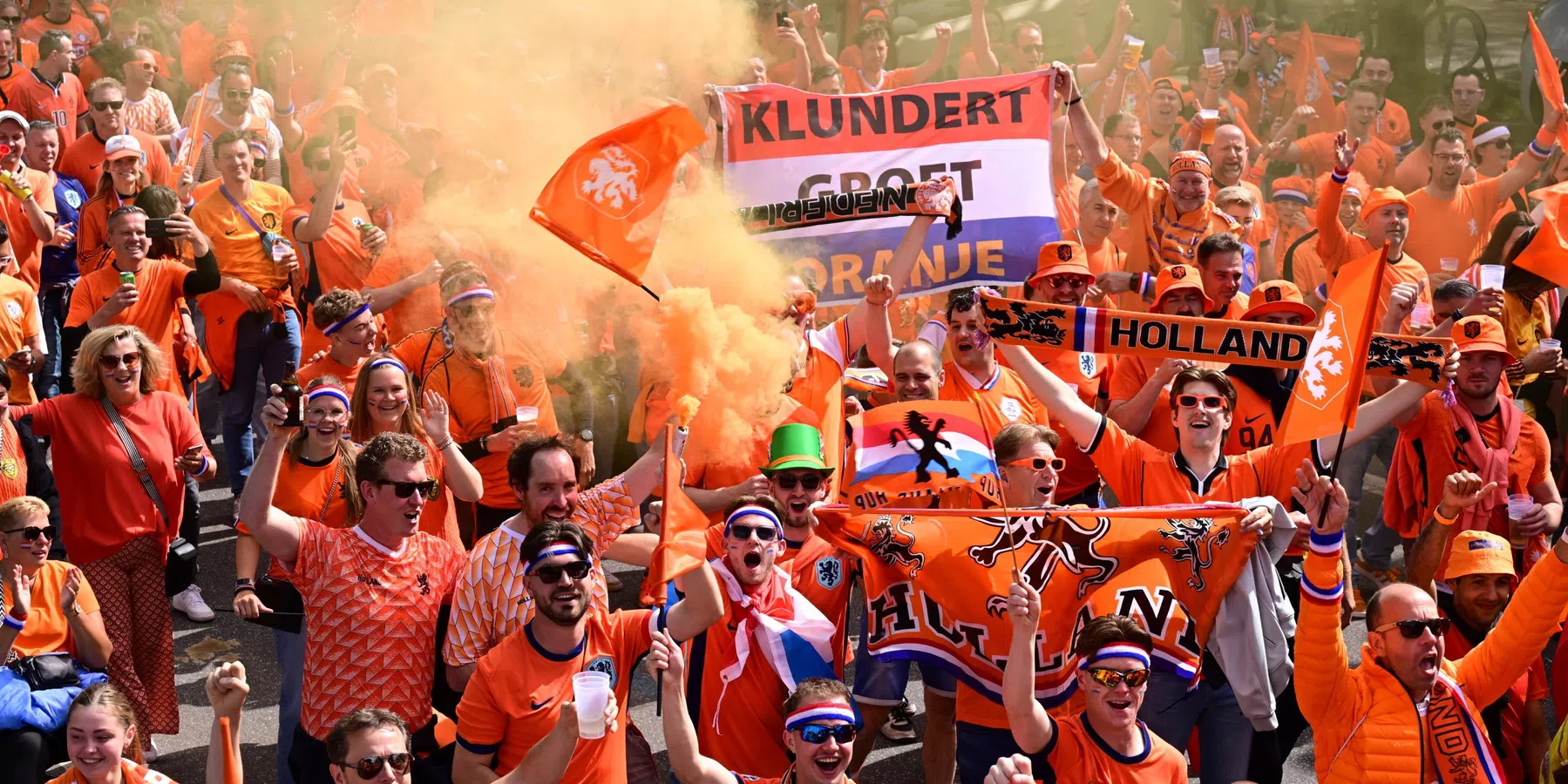 Schoten vlakbij Oranje-fans in Hamburg