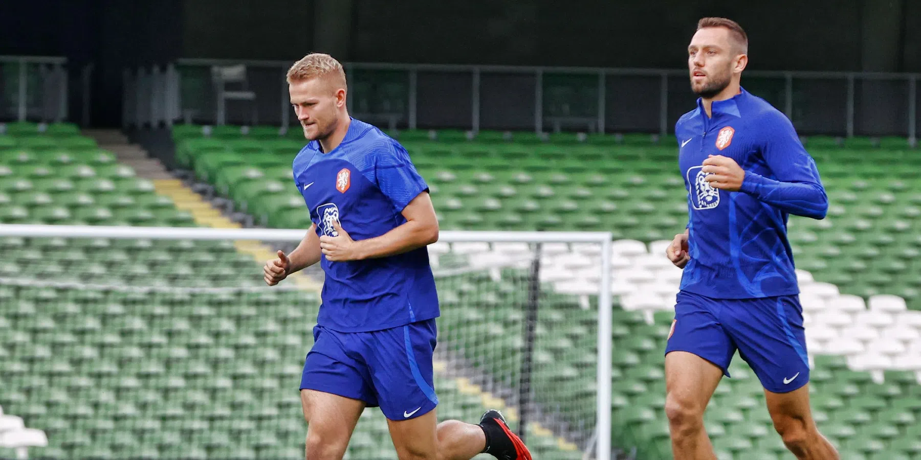 Van der Vaart ziet liever De Vrij dan De Ligt bij Oranje