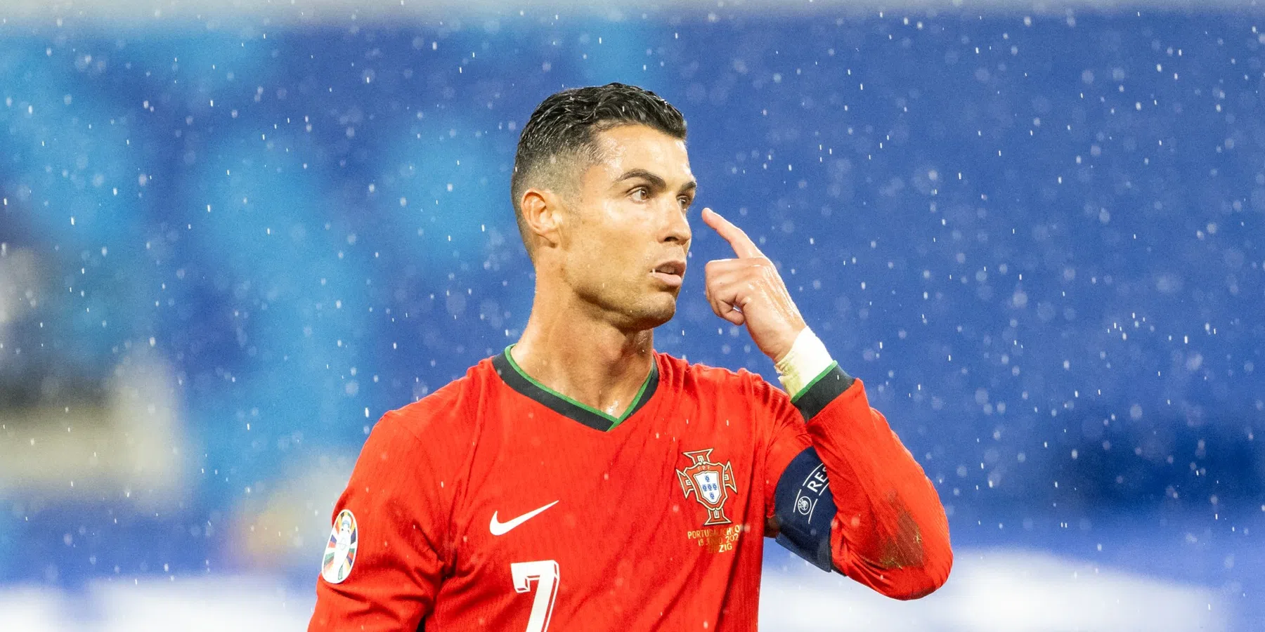 Van Hooijdonk twijfelt aan basisplaats Ronaldo bij Portugal