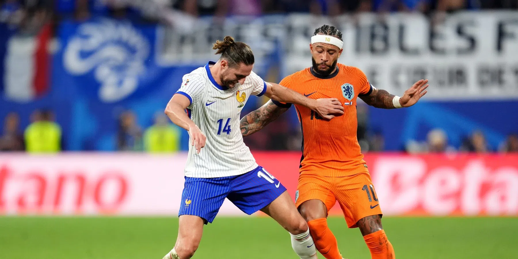 Geïrriteerde kijkers zappen weg bij Oranje: 'Heerlijk op de Belg kijken'