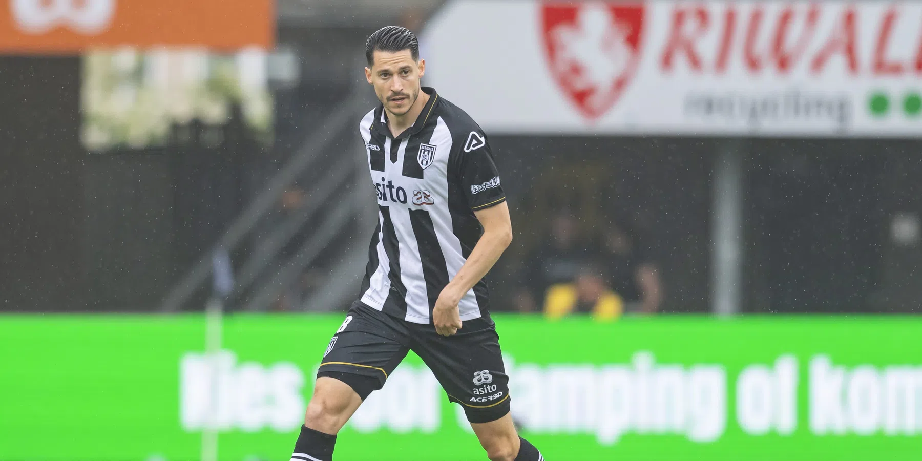 Vejinović stopt als profvoetballer