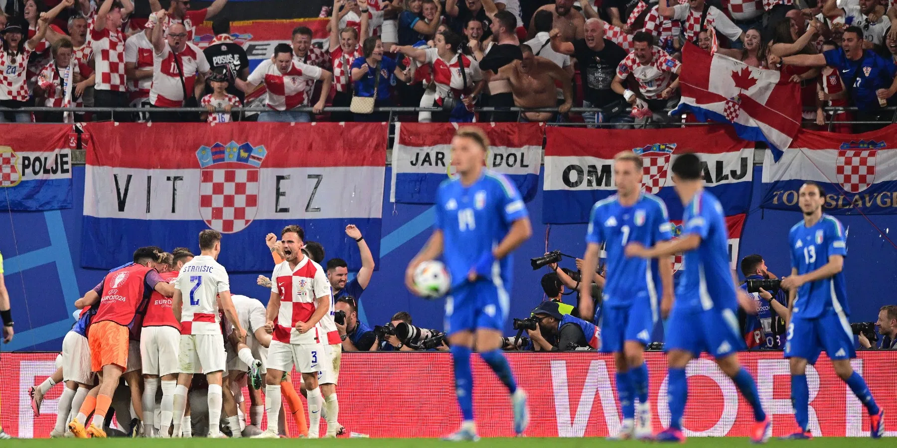 Italië schakelt Kroatië in slotfase uit