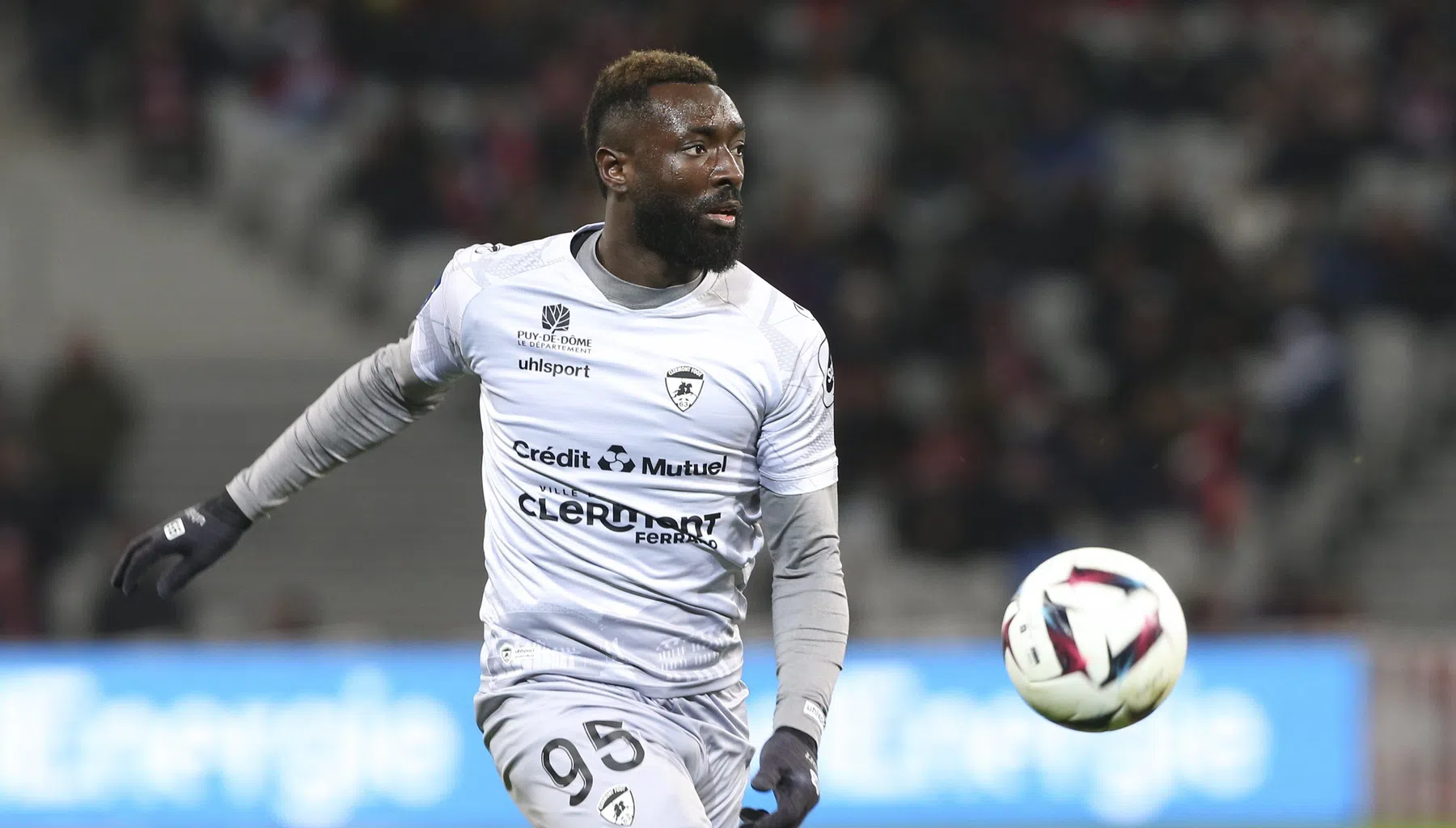 'Standard wil transfer van Franse centrumspits Grejohn Kyei snel afhandelen'