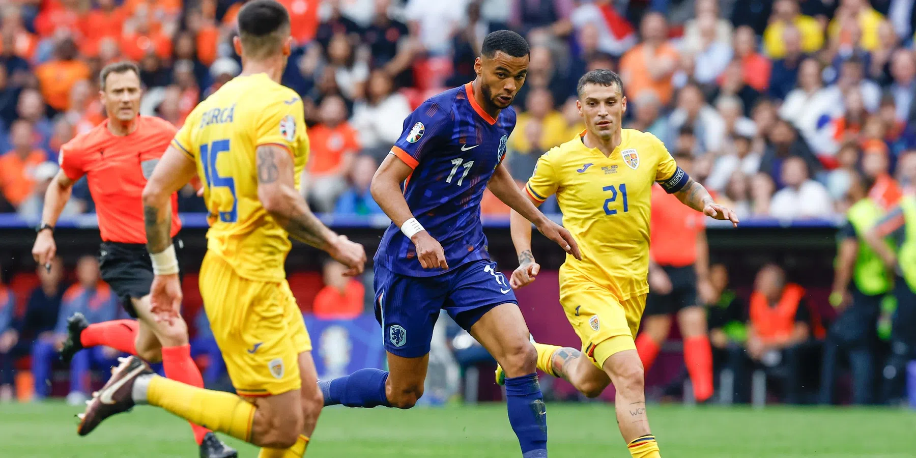 'Nieuwe Robben' Gakpo steelt show bij Oranje-zege