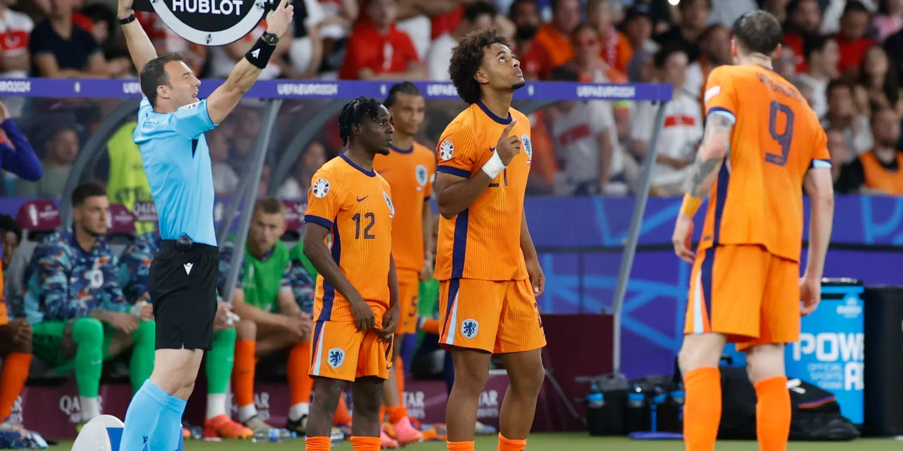 Nederlandse media: Zirkzee heeft United-move te pakken, deal wordt na EK officieel