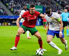 Thumbnail for article: ‘Kompany en Bayern hebben middenvelder bijna binnen, medische testen gedaan’