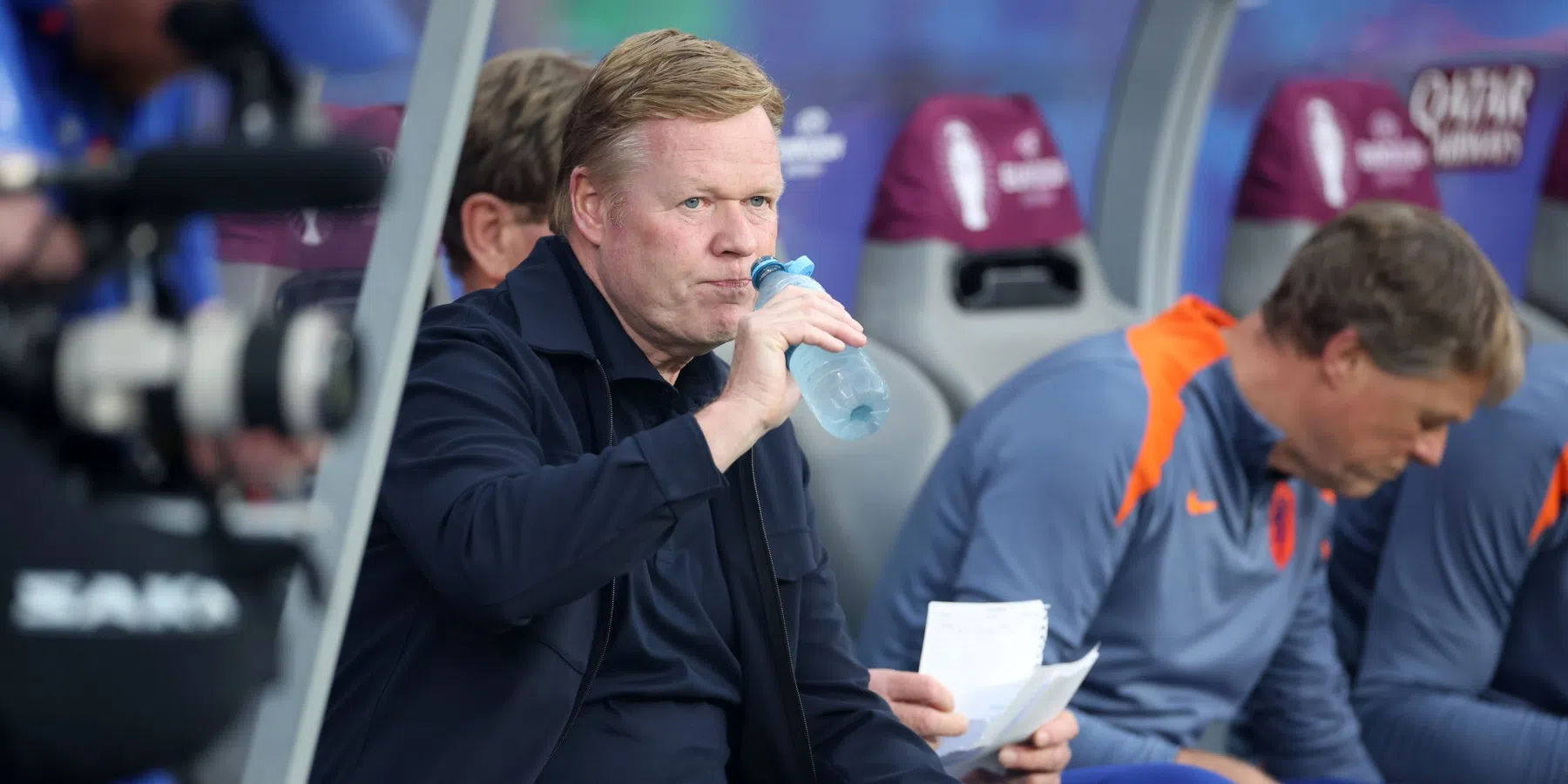 Koeman over reisvertraging van Nederlands elftal