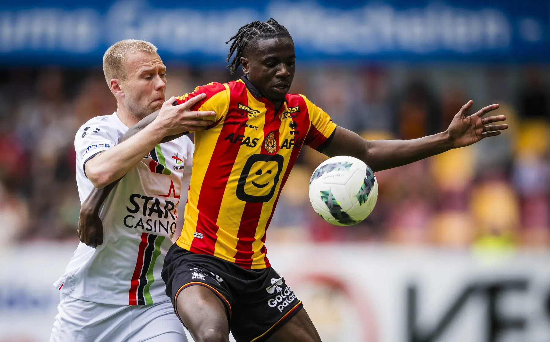 OFFICIEEL: KV Mechelen raakt Mukau kwijt, Club vist achter net