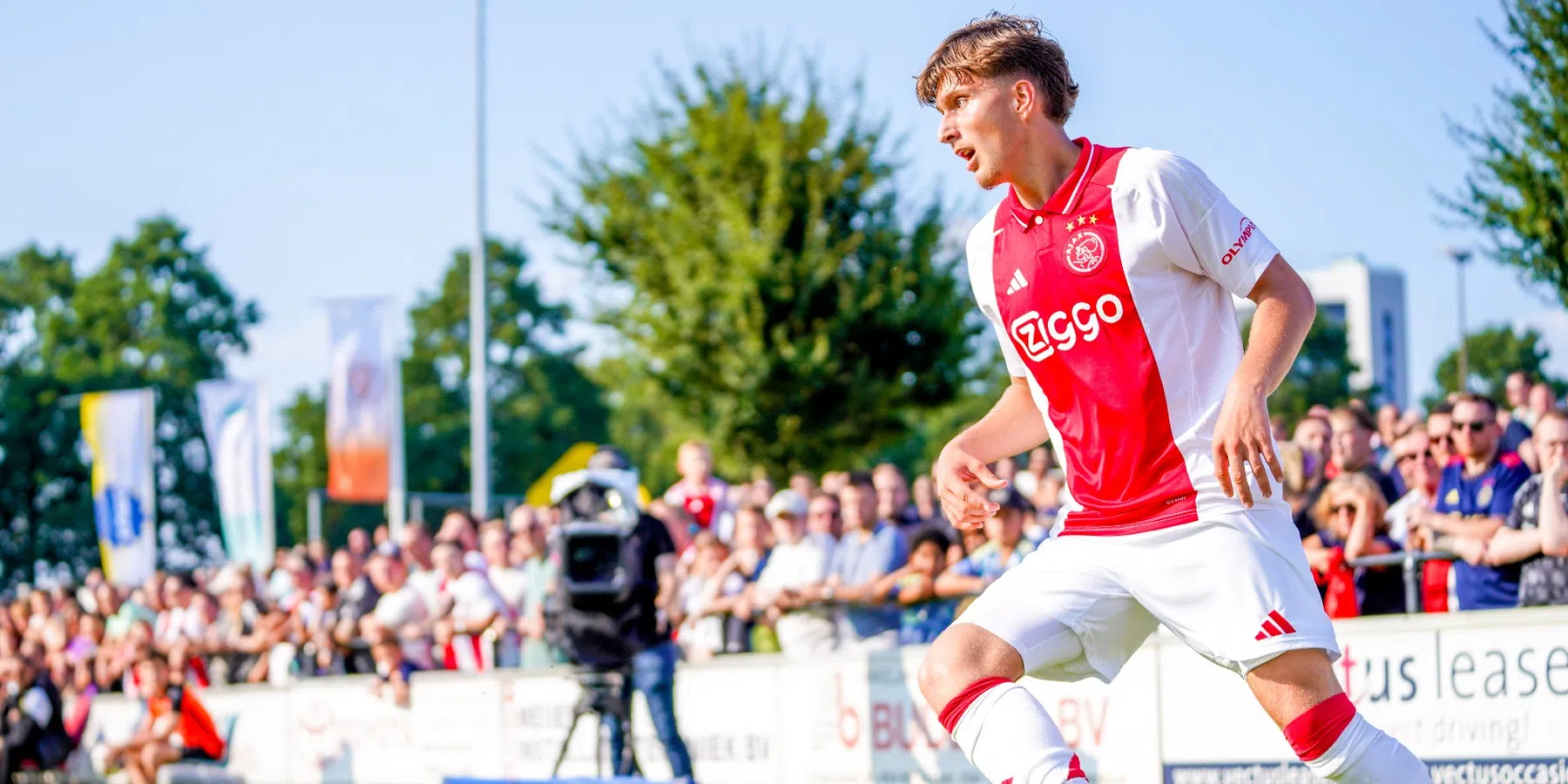 Kwakman zou Godts als eerste linksbuiten Ajax kiezen