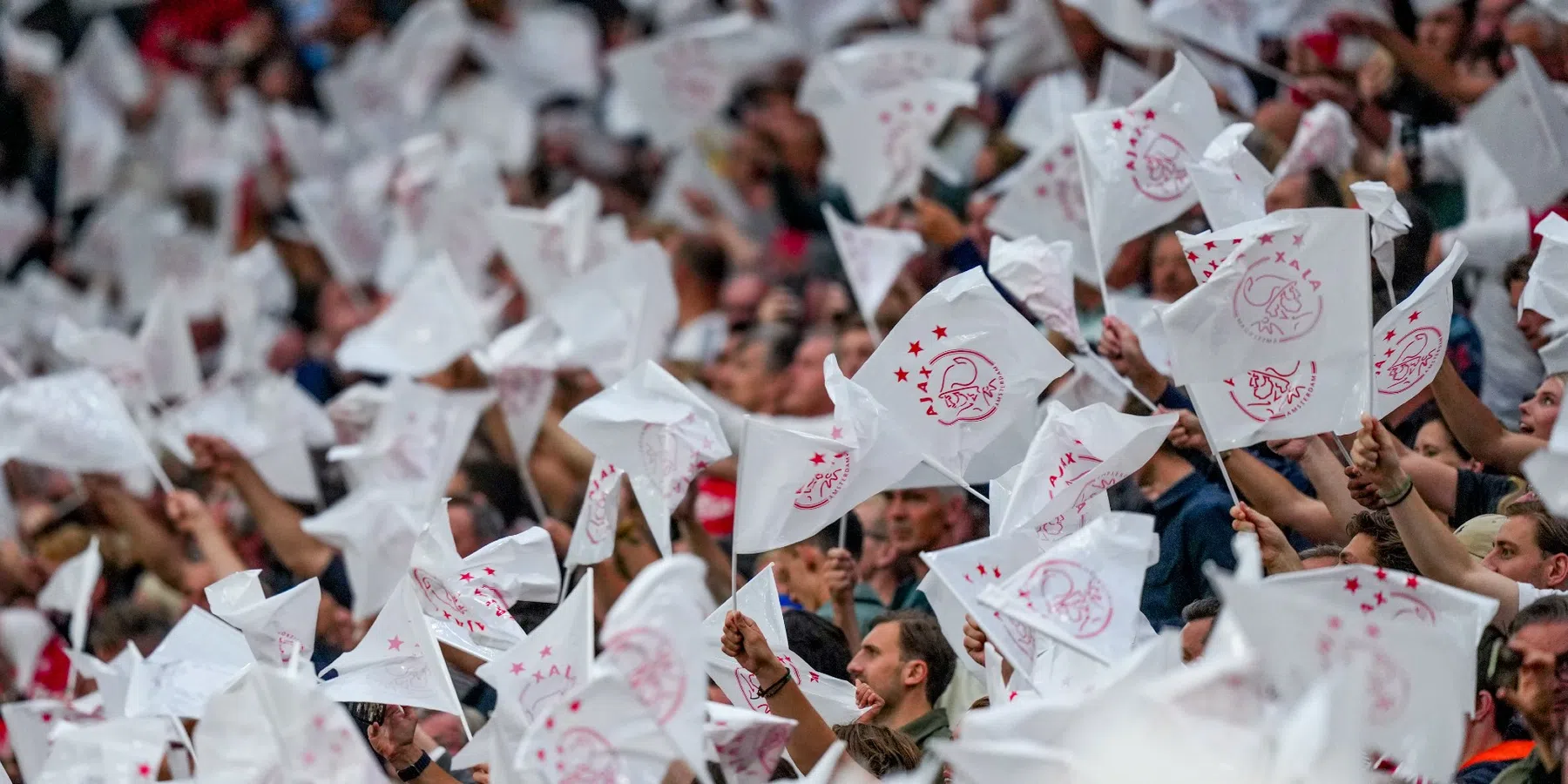 Bij TOTO wedden op een doelpunt van Kenneth Taylor tijdens Vojvodina - Ajax