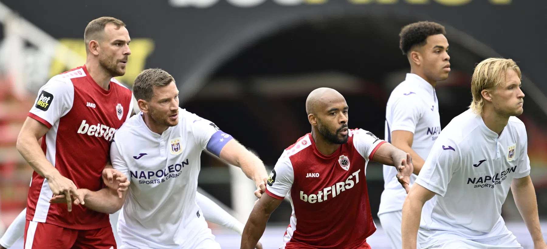 Anderlecht wint op bezoek bij Antwerp 