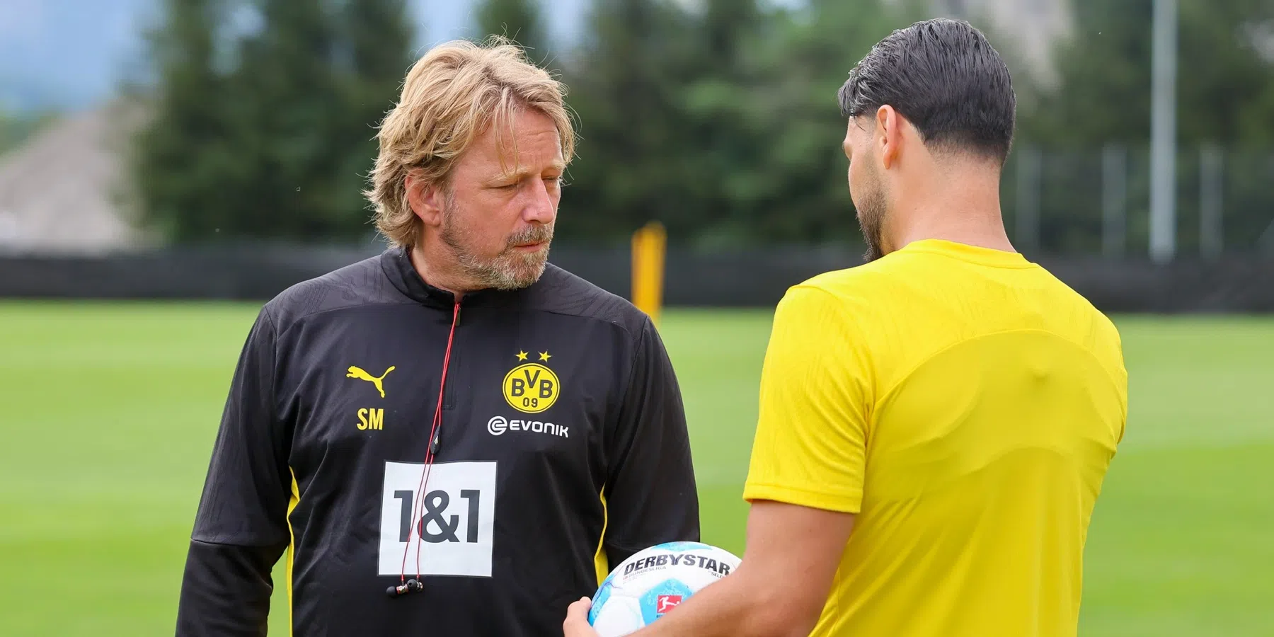 Update rondom Mislintat bij Dortmund: 'Duitser mag voorlopig blijven'