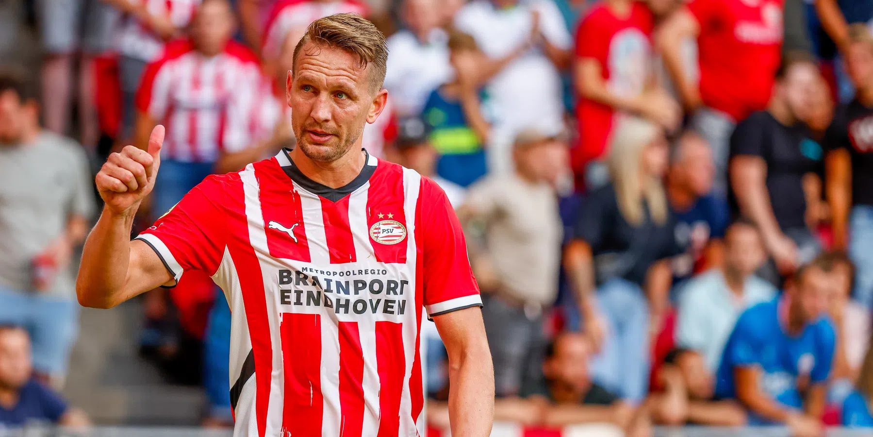 Luuk de Jong baalt van PSV in Johan Cruijff Schaal