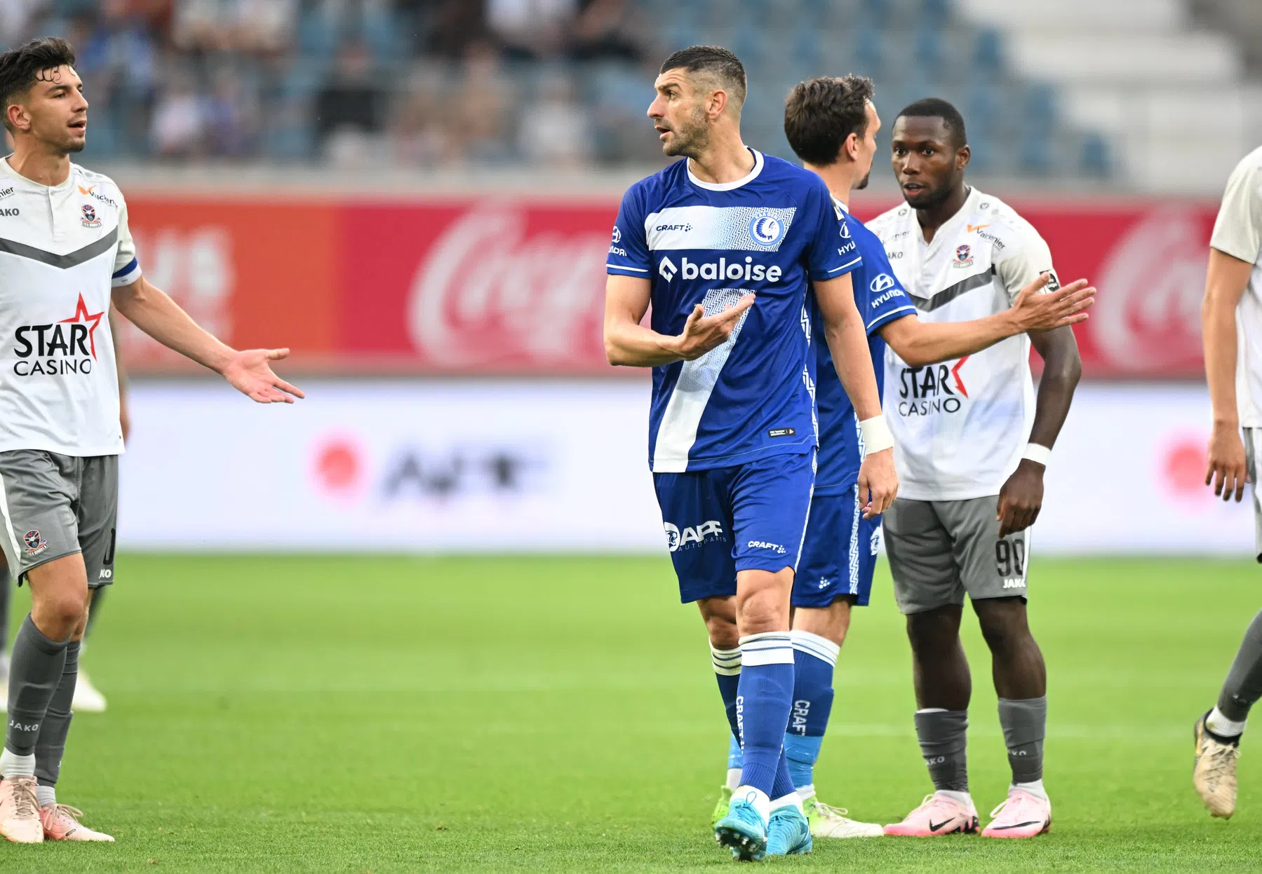 Stefan Mitrovic van KAA Gent reageert op nederlaag tegen Dender