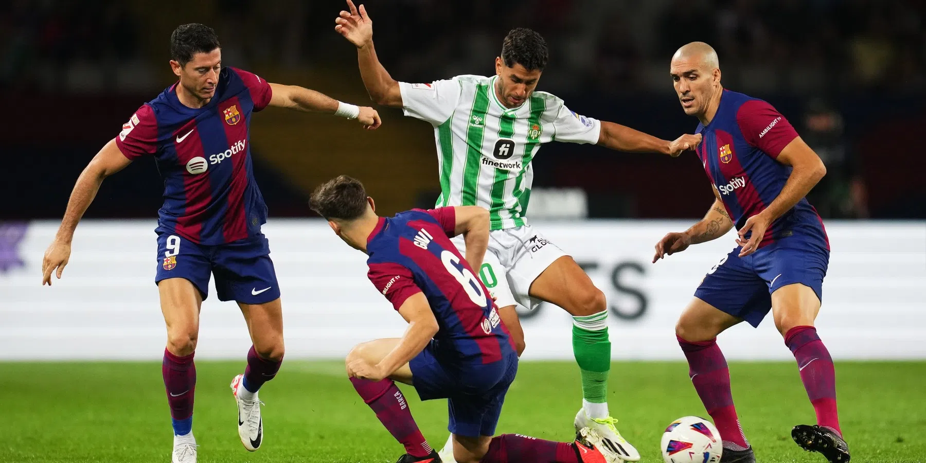 Barcelona verhuurt Oriol Romeu aan Girona