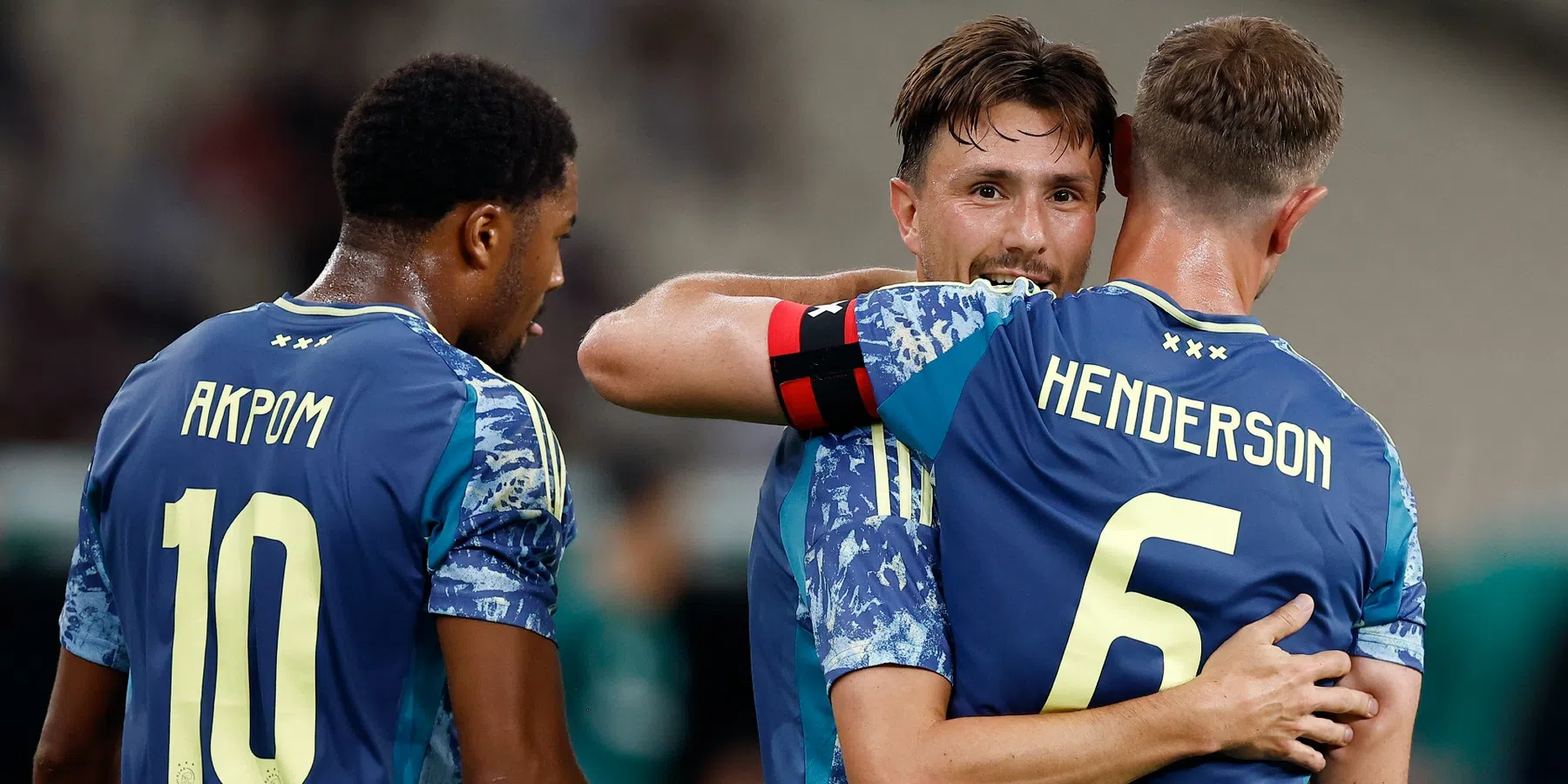 Berghuis hint op Ajax-transfers