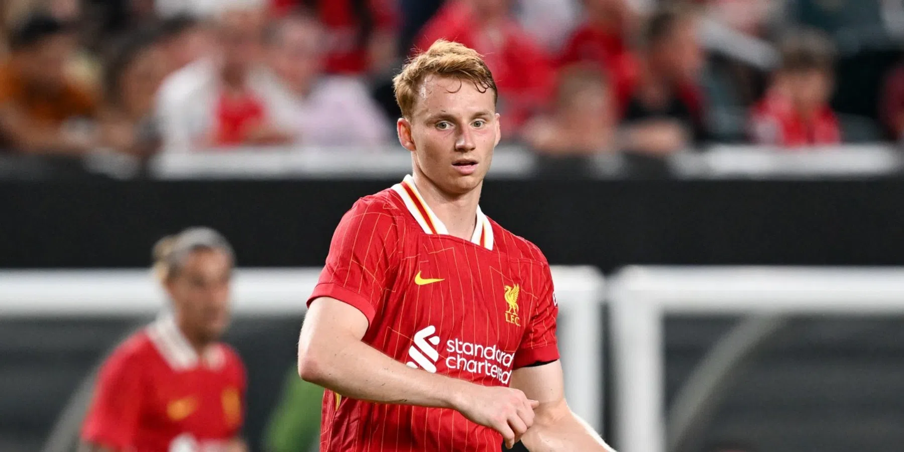 Slot luidt mogelijk Liverpool-exit Van den Berg in