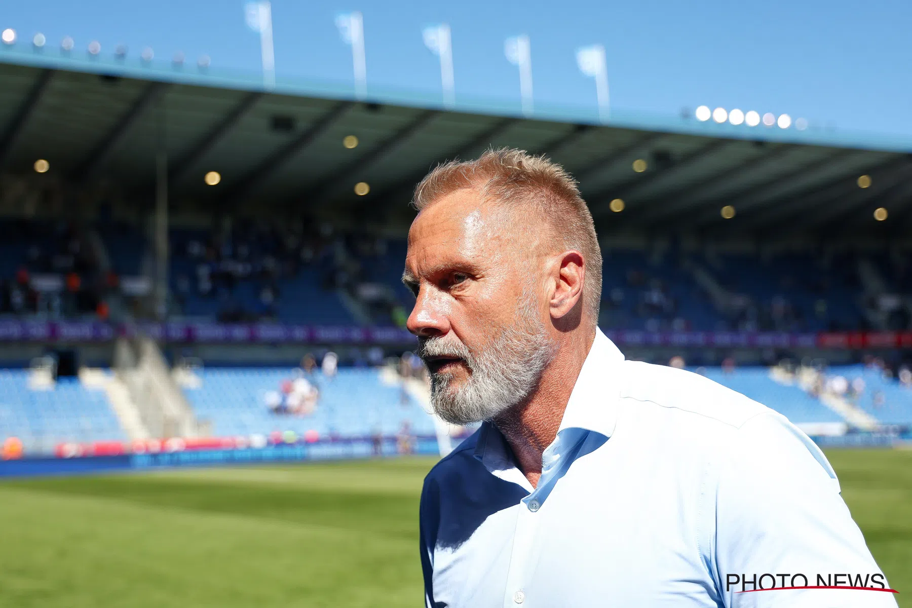 Fink: ''We staan nog voor lastige weken. De mercato heeft zijn impact''