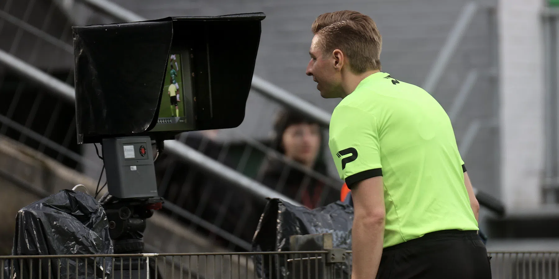 Refs voor speeldag 4: Lothar D’Hondt fluit topper tussen Club Brugge en Antwerp