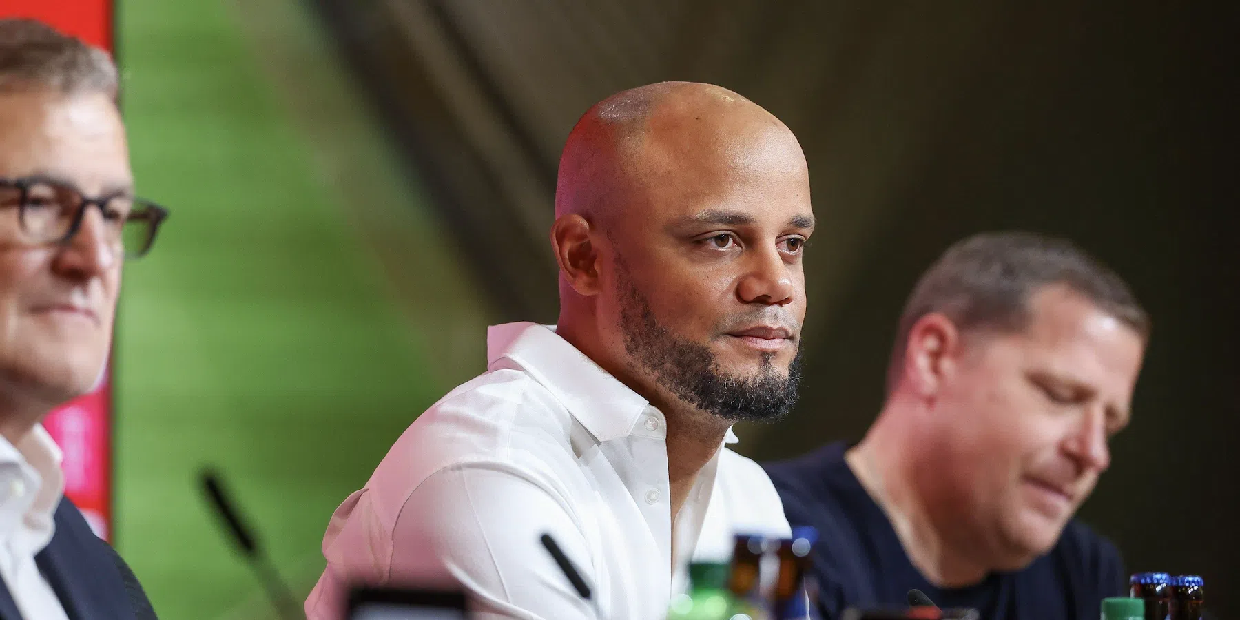 Kane is lovend over eerste weken met Kompany