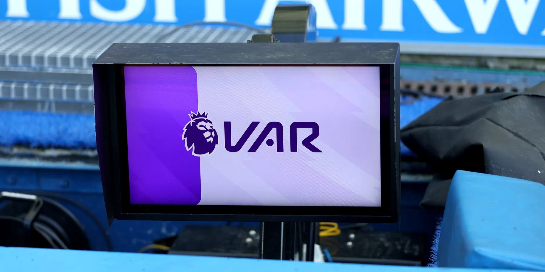 VAR in Engeland gaat op X