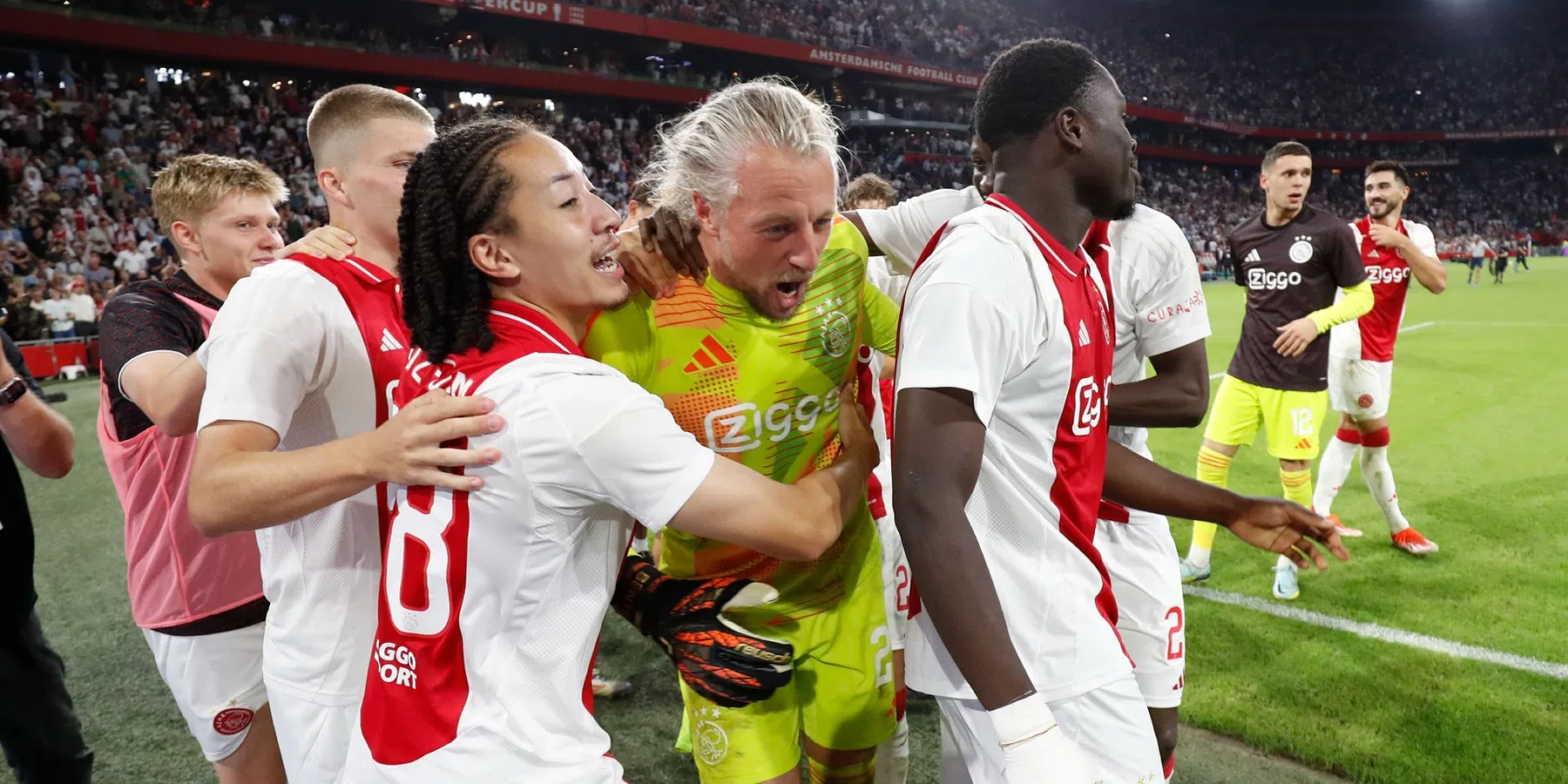 Zes conclusies: Ajax is twee superhelden rijker