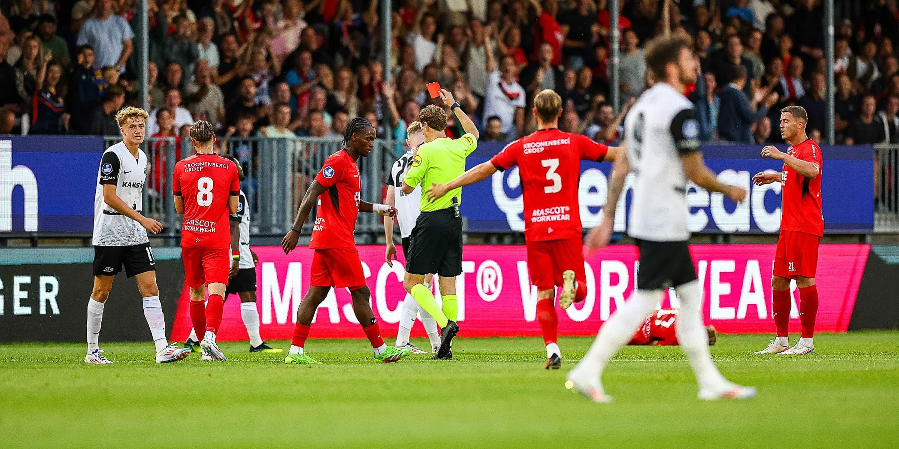 Maxim Dekker denkt nog aan gemiste heldenrol bij AZ